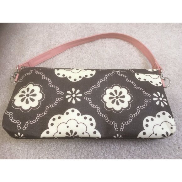 Petunia Pickle Bottom Change It Up Clutch - Picture 4 of 8